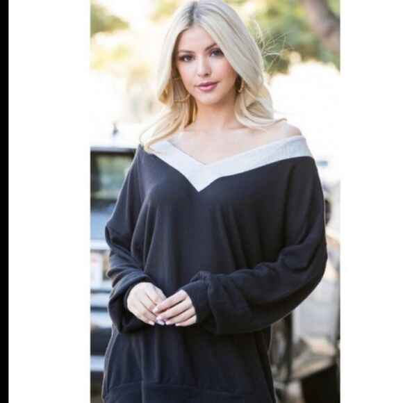 NWOT Emerald Sz L oversize sweater Sequin collar SWAG YOUR SWEATS - Picture 8 of 8